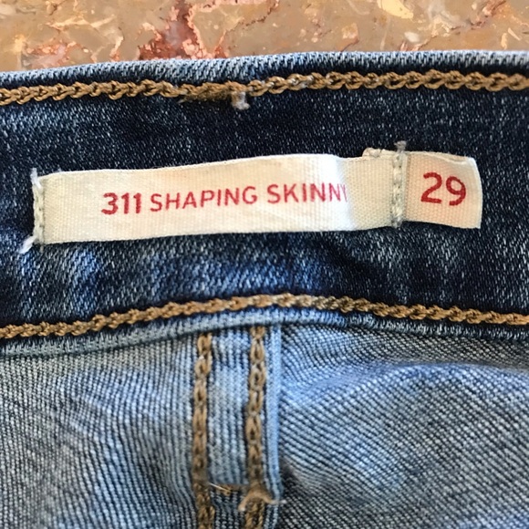 Levi’s | Women’s medium blue 311 shaping skinny jeans,  size 29 - Picture 7 of 12